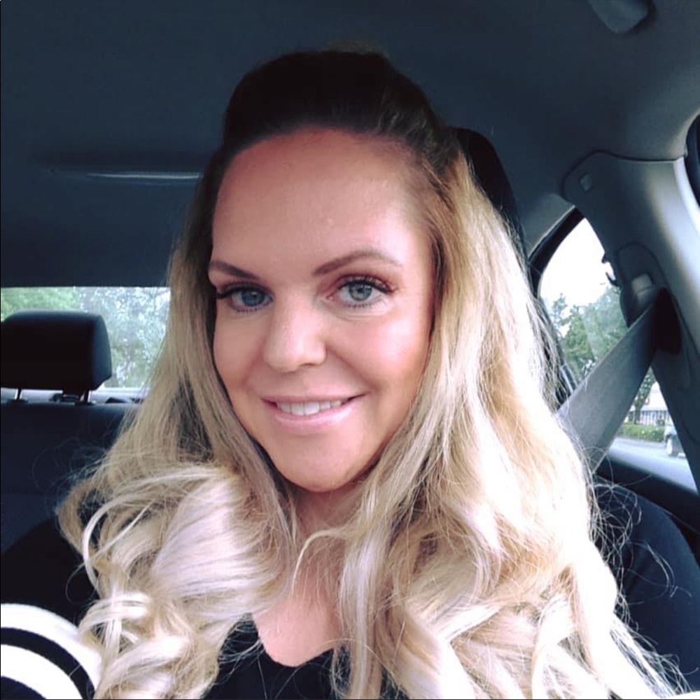 Meet your Posher, Jenn